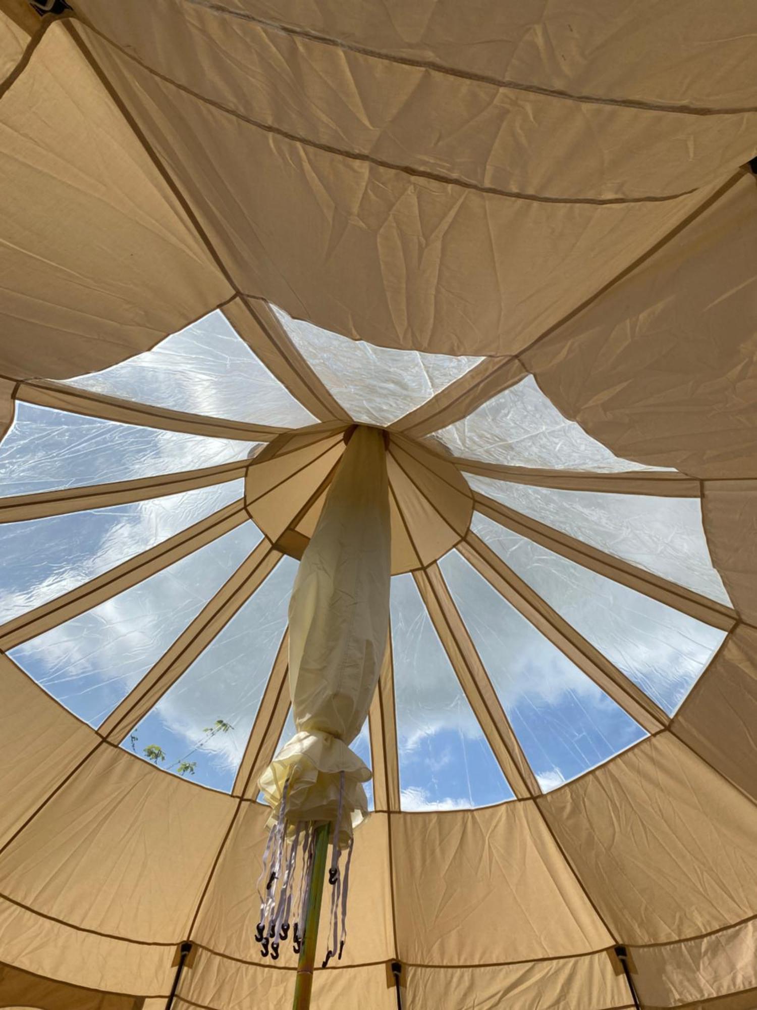 Luxe Glamping Tent Met Sterrenhemel Campo de lujo